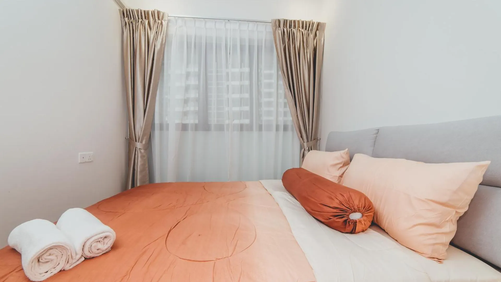 Apartment Danga Bay Coastal Charm 3Br 8Pax W 3Balcony By Ourstay Johor Bahru