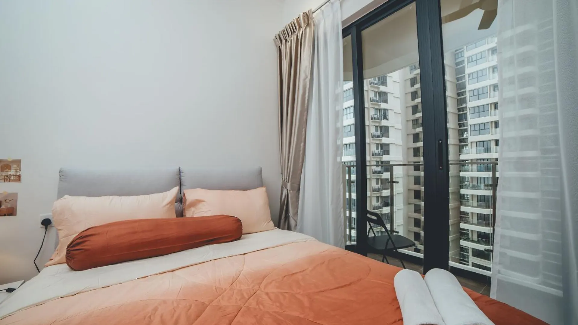 Danga Bay Coastal Charm 3Br 8Pax W 3Balcony By Ourstay Джохор-Бару 0*,  Малайзия